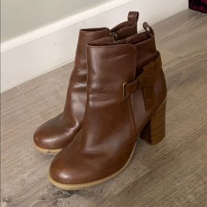Ankle boots